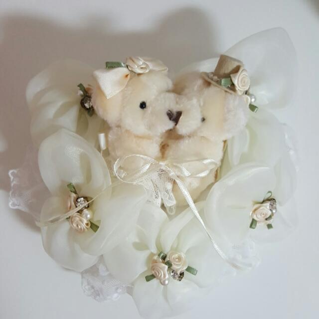 12. Engagement Ring Bears.jpg