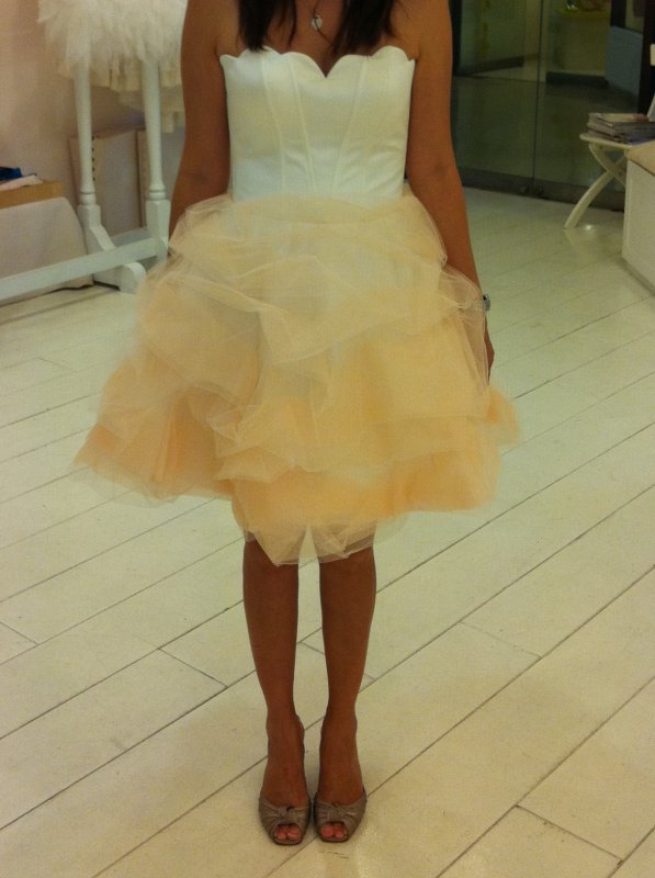 wedding dress3.jpg
