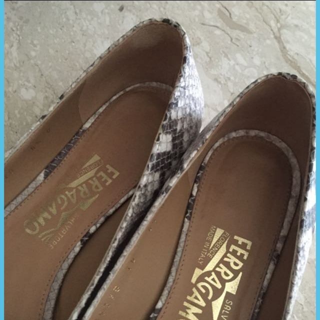 carousell_20180129_153513_1 - Copy - Copy - Copy.jpg