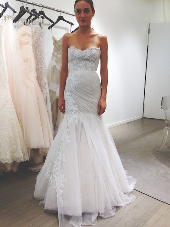 Monique Lhuillier 2016 Bliss Collection lace gown in Ivory:Nude 2.jpg