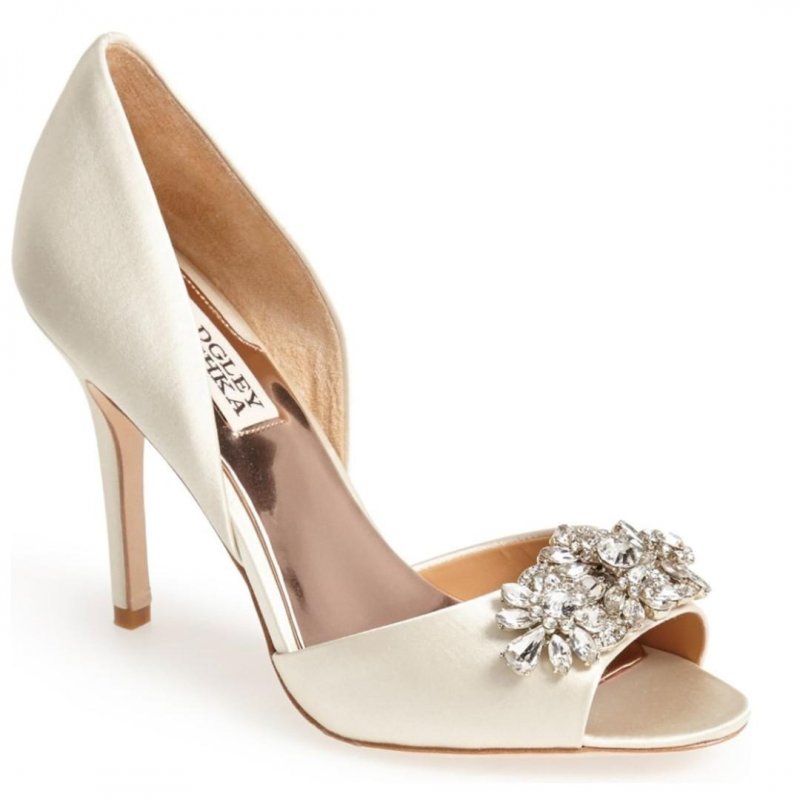 badgley_mischka_giana_satin_dorsay_pump_1560875406_8de281790_progressive.jpeg