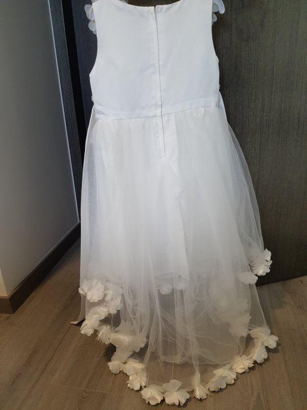 Flowergirl_6and4yrs(2).jpg