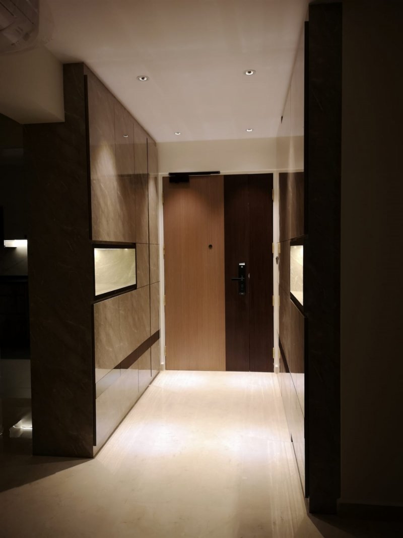 Foyer2.jpeg