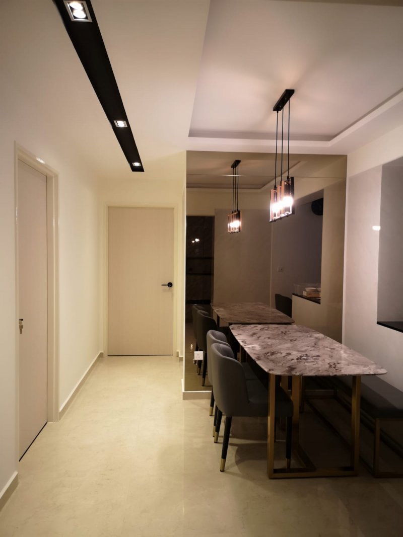 Bedroom walkway.jpeg