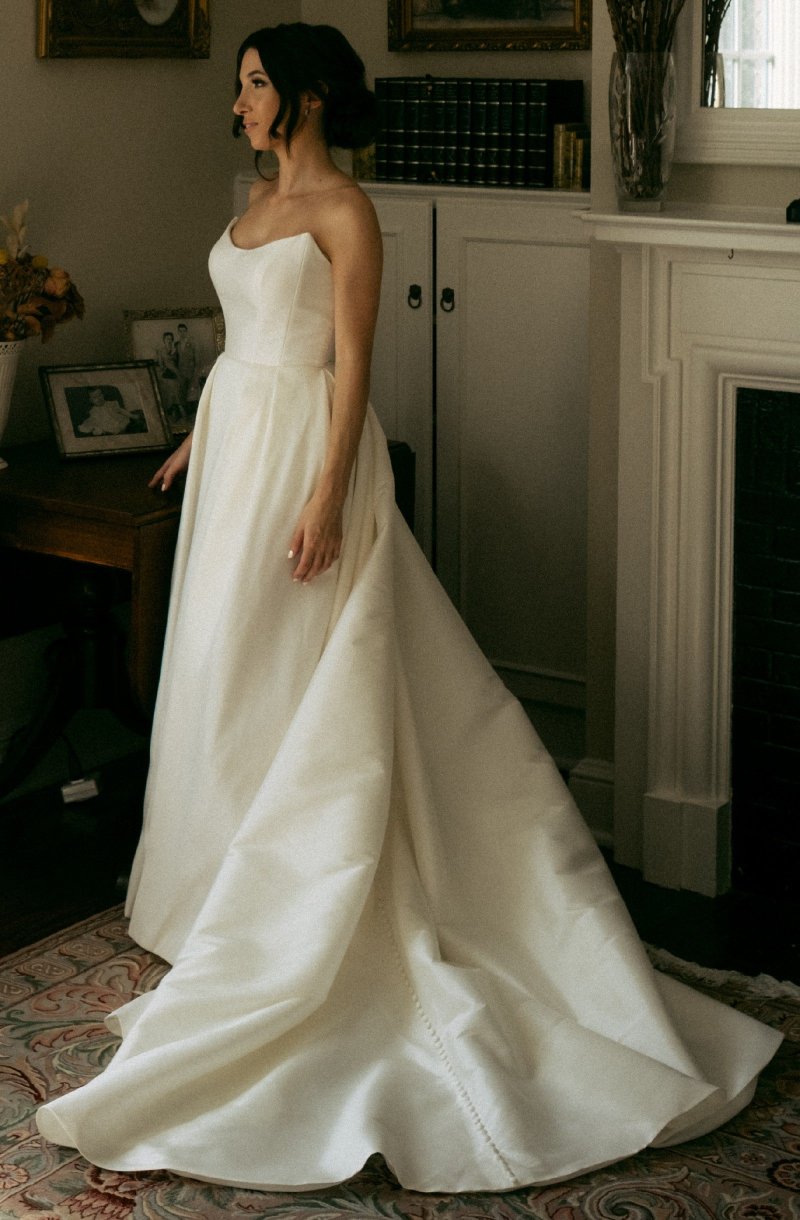 Jenny Yoo Mollie Stillwhite.jpg