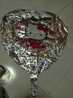 hello kitty helium balloon.JPG