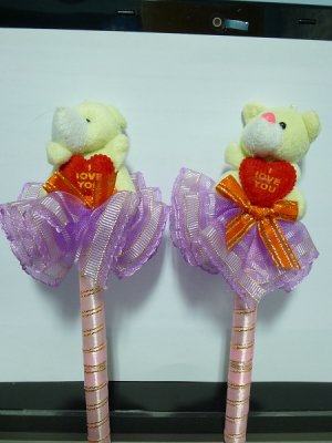 pen bear.jpg