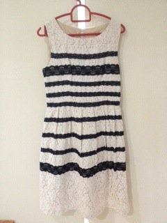 dress lace.JPG