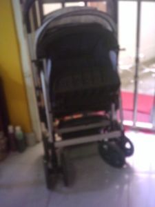lucky baby pram.JPG