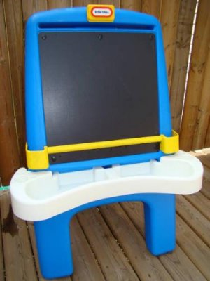 little-tikes-easel_4406732.jpg
