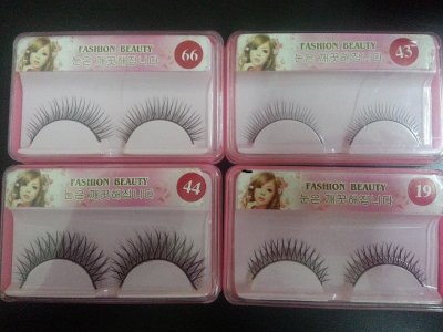 Eyelash 2.jpg